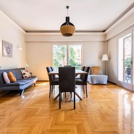Spacious Renovated Flat In The Athens Riviera 外观 照片
