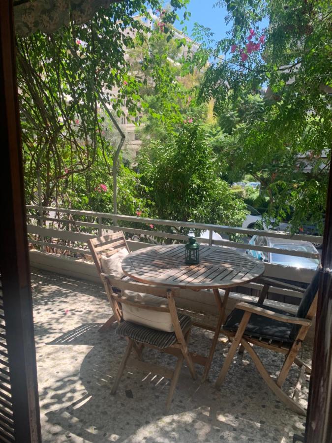 Spacious Renovated Flat In The Athens Riviera 外观 照片