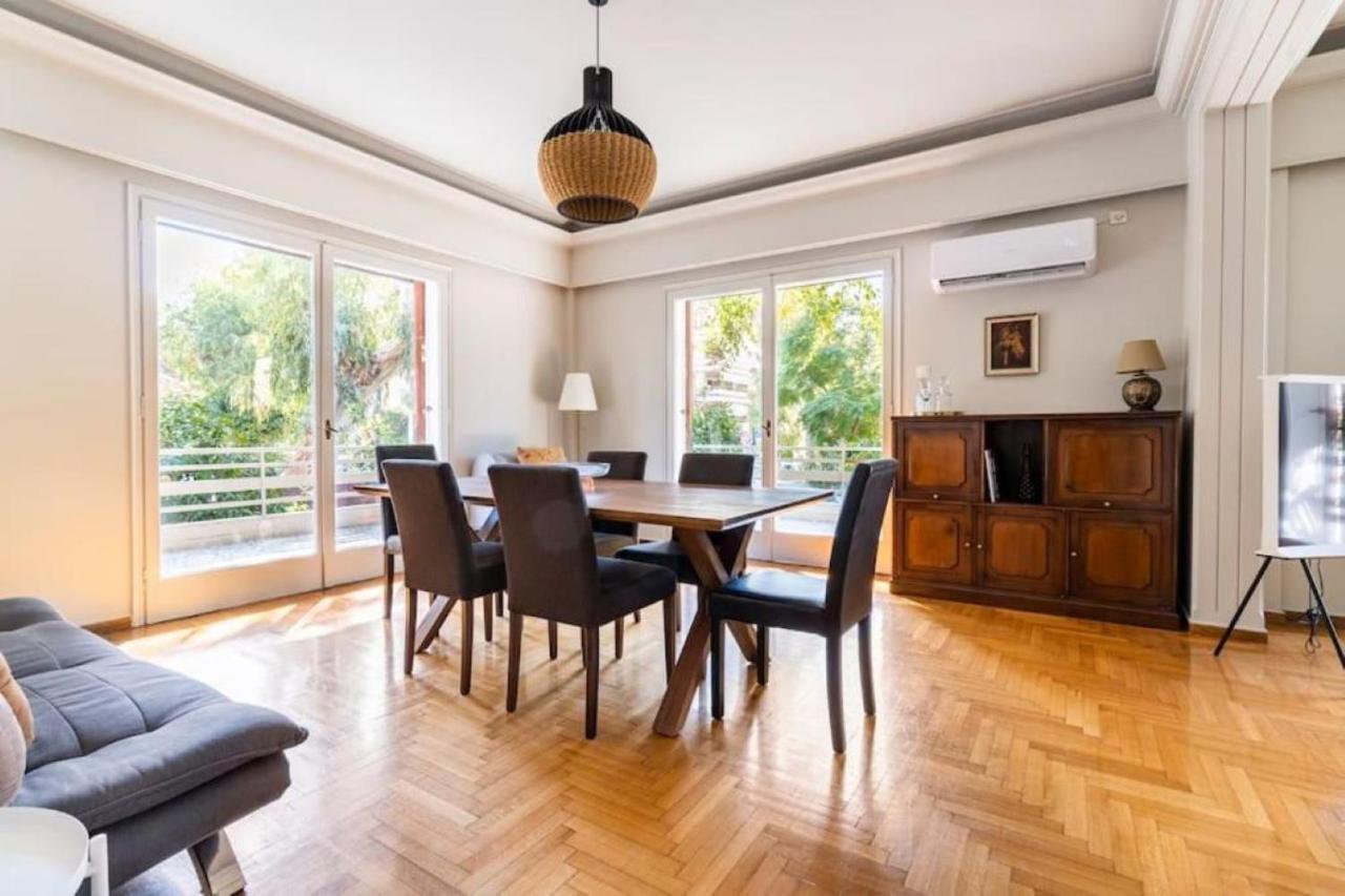 Spacious Renovated Flat In The Athens Riviera 外观 照片