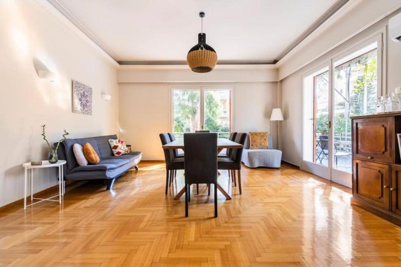 Spacious Renovated Flat In The Athens Riviera 外观 照片