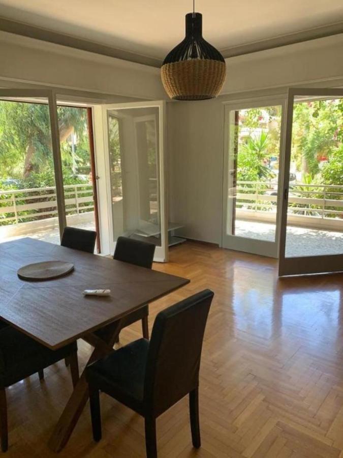 Spacious Renovated Flat In The Athens Riviera 外观 照片